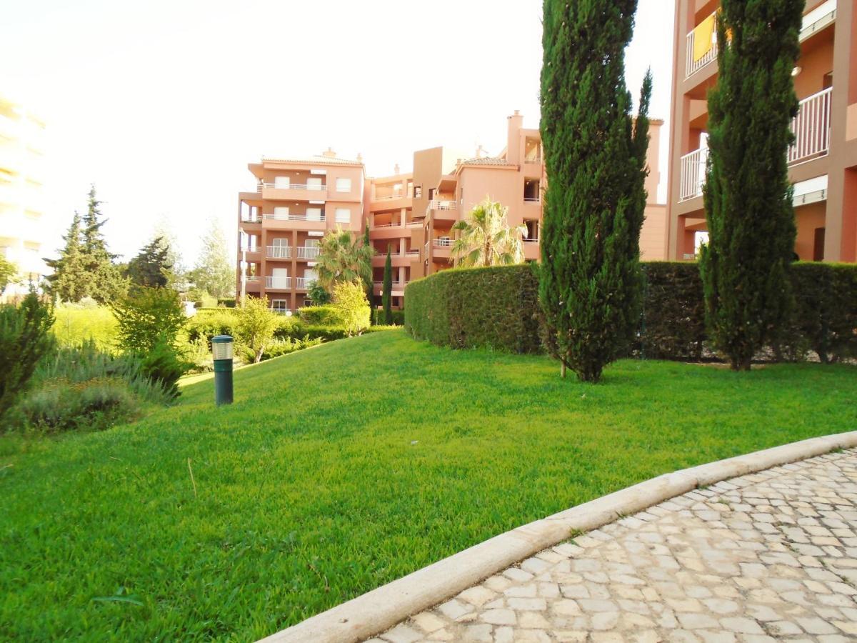 Summer Beach Apartment Litoralmar Portimão Exteriör bild
